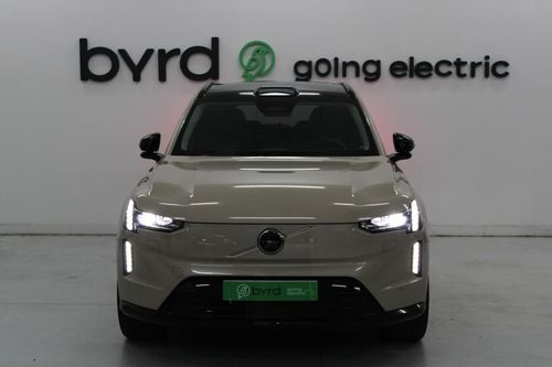 Volvo EX90 - Photo 2