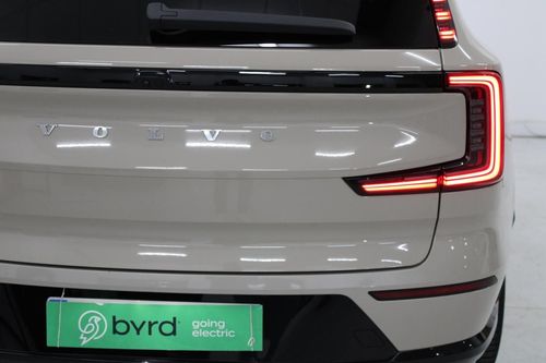 Volvo EX90 - Photo 7