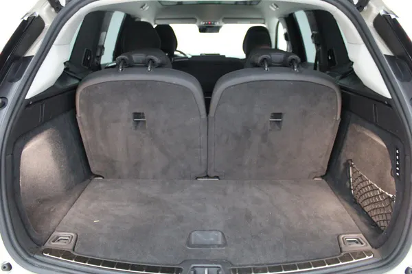 Volvo EX90 - Photo 8