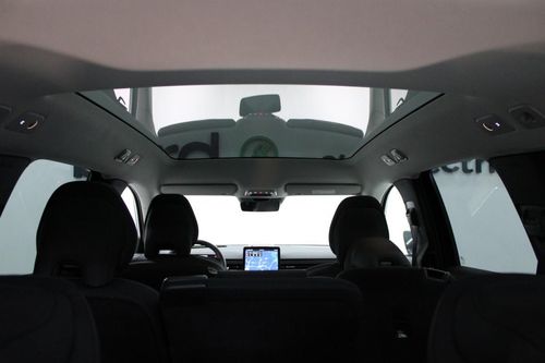 Volvo EX90 - Photo 10