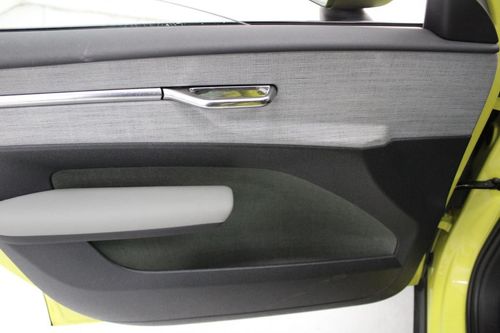 Volvo EX30 - Photo 10