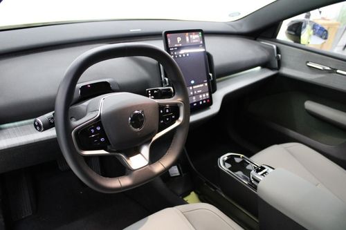 Volvo EX30 - Photo 12
