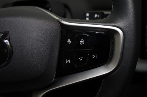 Volvo EX30 - Photo 18