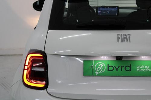 Fiat 500e C - Photo 6