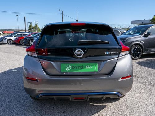 Nissan Leaf - Photo 10