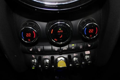 MINI Cooper - Photo 20