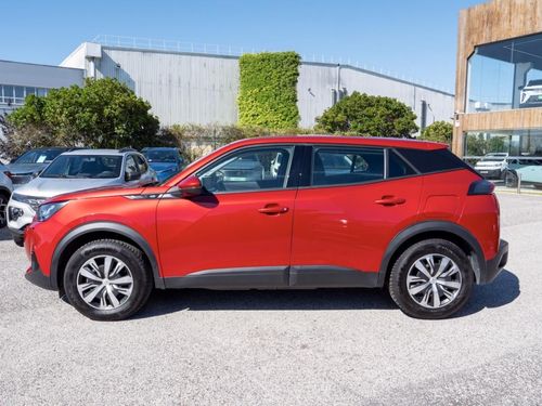 Peugeot e-2008 - Photo 8