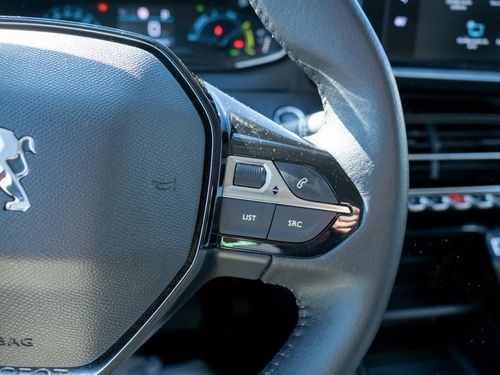Peugeot e-2008 - Photo 29