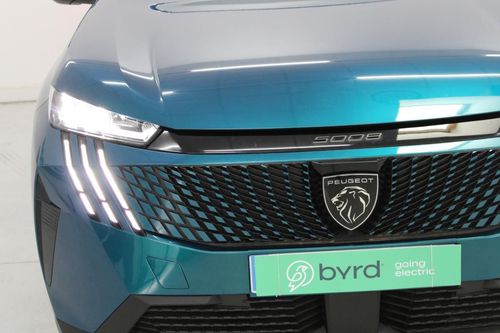 Peugeot E-5008 - Photo 5