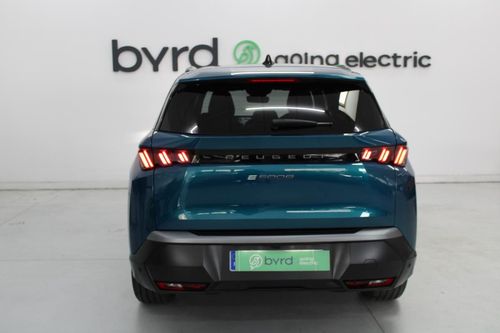 Peugeot E-5008 - Photo 6