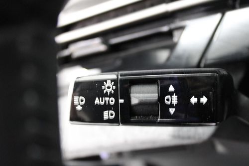 Peugeot E-5008 - Photo 20