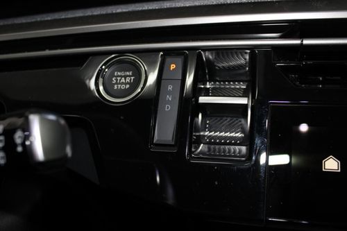 Peugeot E-5008 - Photo 25