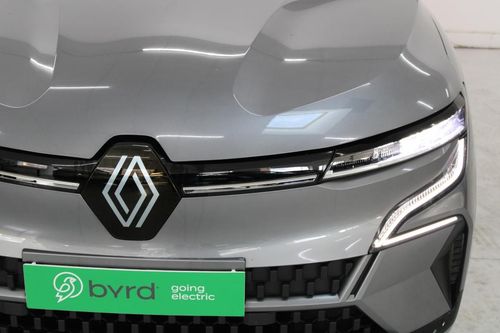 Renault Mégane E-Tech - Photo 4