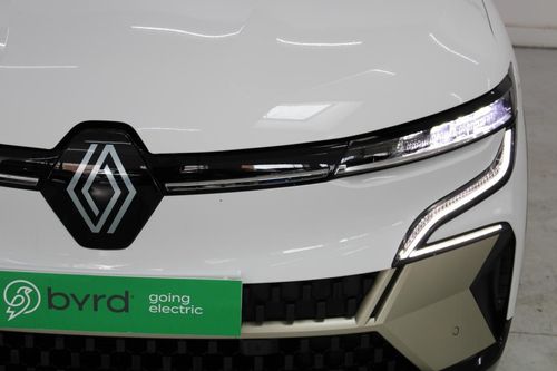 Renault Mégane E-Tech - Photo 4