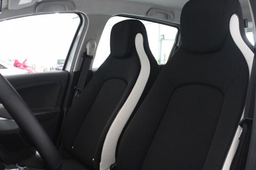 Renault Zoe - Photo 12