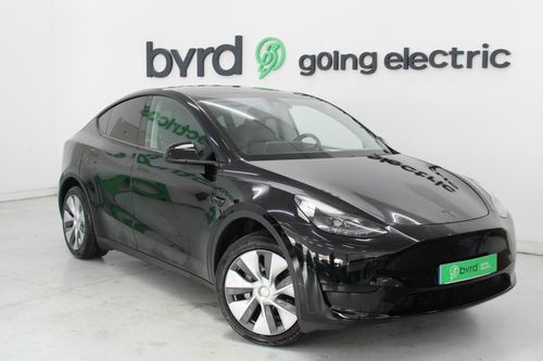 Tesla Model Y - Photo 2