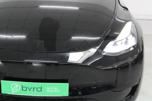 Tesla Model Y - Photo 4