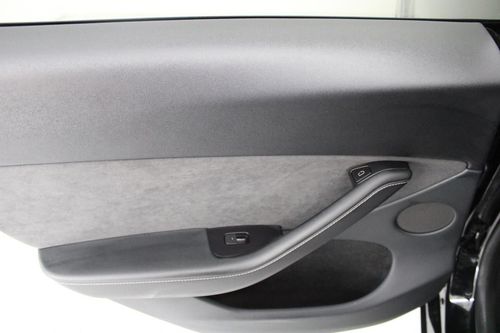 Tesla Model Y - Photo 14