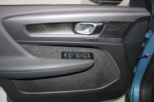 Volvo C40 - Photo 9