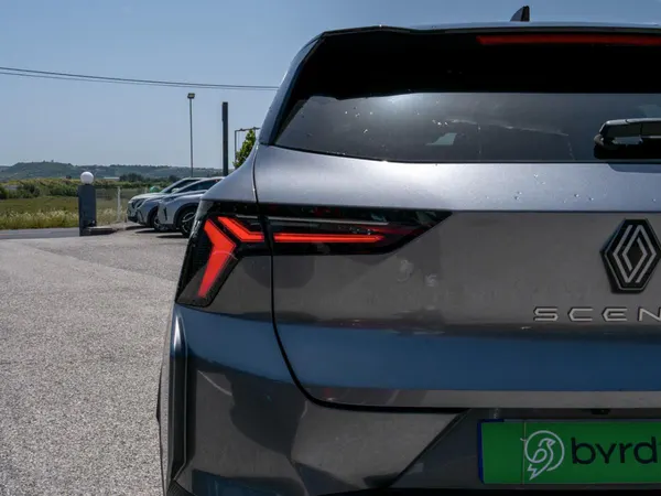 Renault Scénic E-Tech - Photo 11