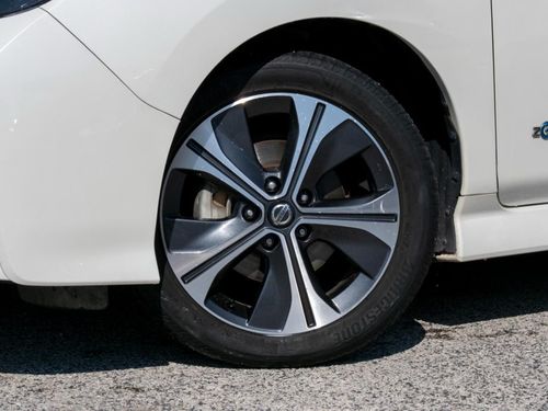 Nissan Leaf - Photo 3