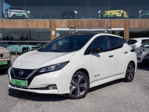 Nissan Leaf - Photo 2