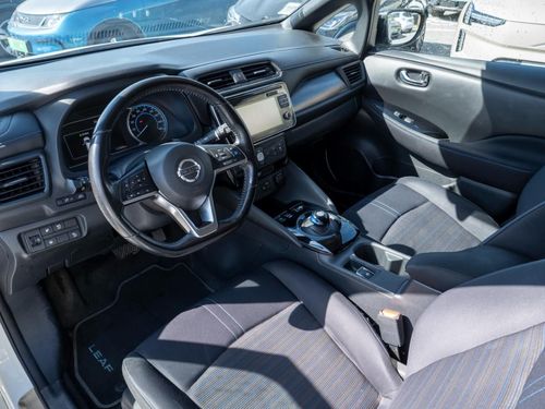 Nissan Leaf - Photo 20