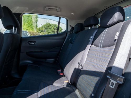 Nissan Leaf - Photo 23