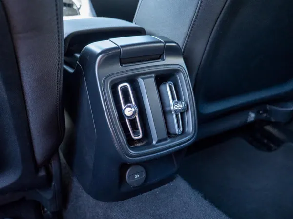 Polestar 2 - Photo 28