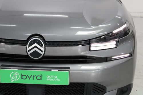 Citroen e-C4 X - Photo 4