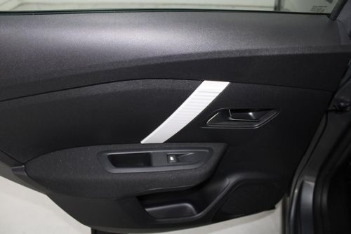 Citroen e-C4 X - Photo 13