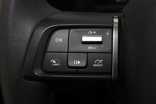 Citroen e-C4 X - Photo 15