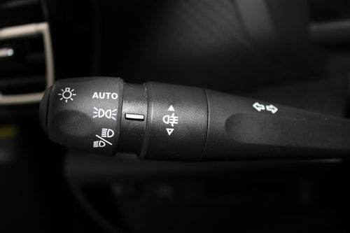 Citroen e-C4 X - Photo 17