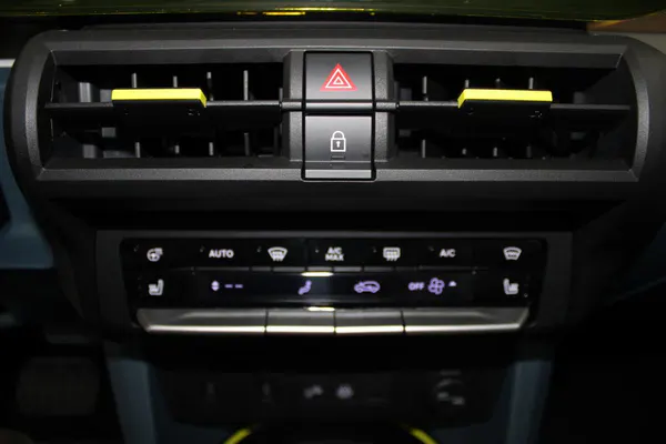 Fiat Grande Panda - Photo 18