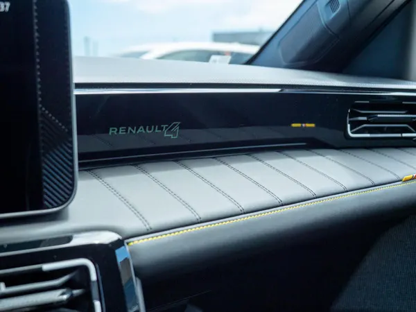 Renault 4 E-Tech - Photo 36