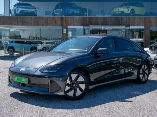Hyundai Ioniq 6 - Photo 2