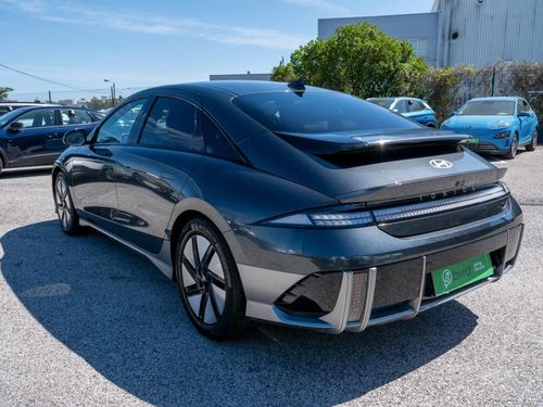 Hyundai Ioniq 6 - Photo 9