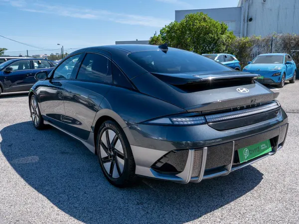 Hyundai Ioniq 6 - Photo 9