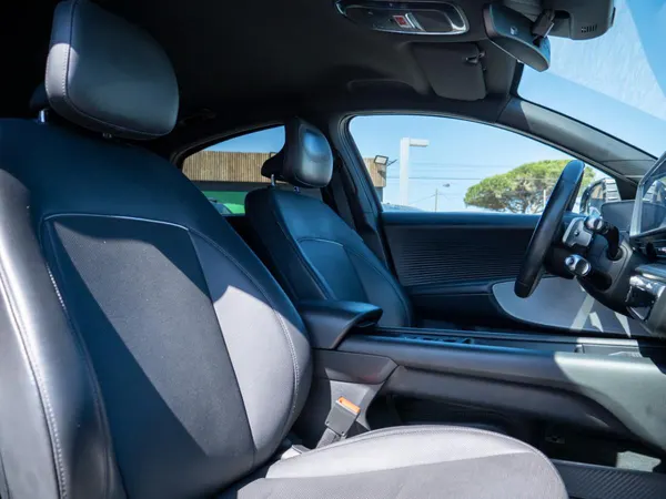 Hyundai Ioniq 6 - Photo 20