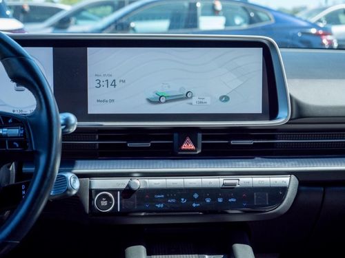Hyundai Ioniq 6 - Photo 28