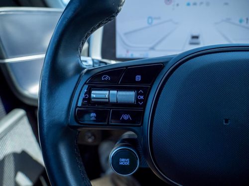 Hyundai Ioniq 6 - Photo 30