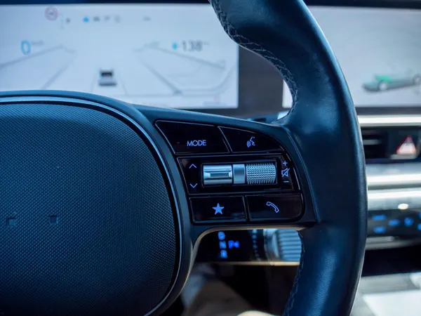 Hyundai Ioniq 6 - Photo 31