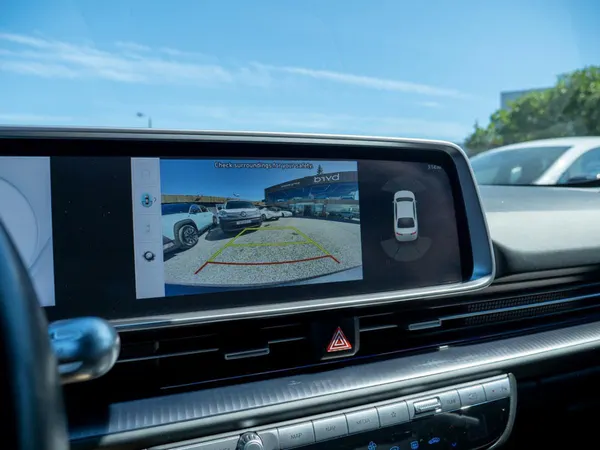 Hyundai Ioniq 6 - Photo 33