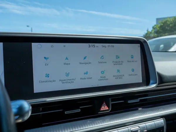 Hyundai Ioniq 6 - Photo 34