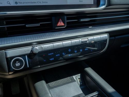 Hyundai Ioniq 6 - Photo 37