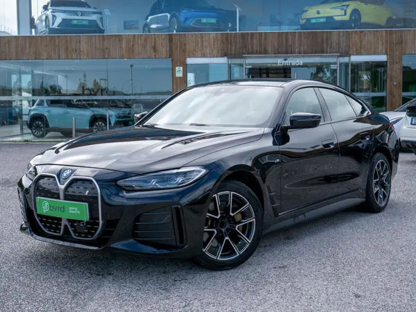 BMW i4 - Photo 2