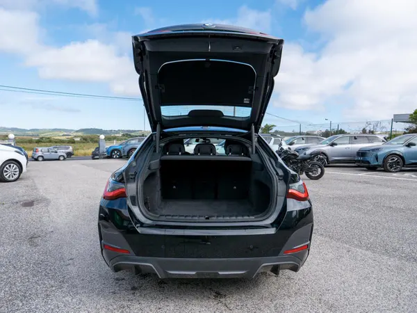 BMW i4 - Photo 13