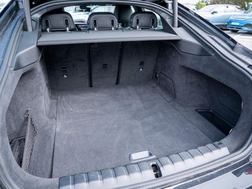 BMW i4 - Photo 14