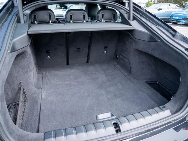 BMW i4 - Photo 14