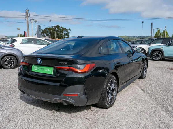 BMW i4 - Photo 16